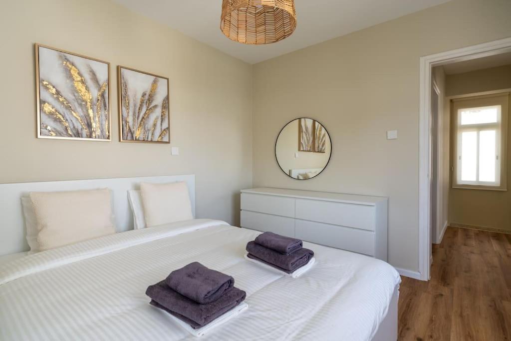 Cozy Nerina Cottage At Harbour Paphos Bagian luar foto
